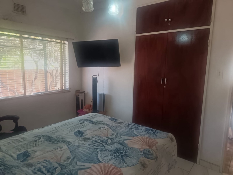 4 Bedroom Property for Sale in Beaconsfield Northern Cape